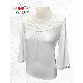 CAMISETA DE MUJER CON BORDADOS LILI DUDU +COLORES