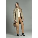 Gabardina tipo trench de cuello cerrado en príncipe de Gales. mujer estefania rodriguez
