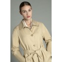 Gabardina tipo trench lisa de Estefania Rodriguez