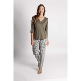 CAMISETA LISA ESCOTE CORAZON MUJER BOGUAR +COLORES