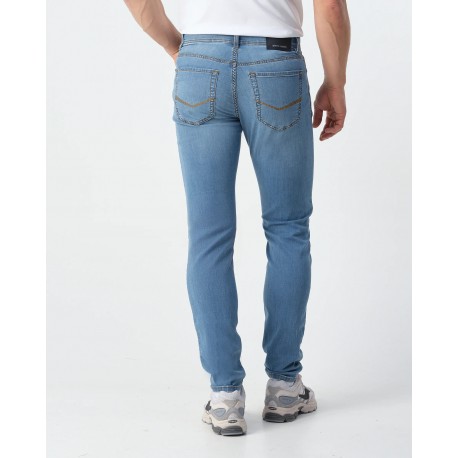 Pantalones vaqueros Pierre Cardin Lyon de corte cónico y cinco bolsillos, color azul.