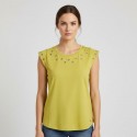 CAMISETA PISTACHO CON ARANDELAS MUJER SUPERIOR CREATIVA