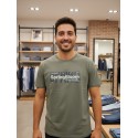 Camiseta kaki de manga corta con un gráfico frontal HOMBRE LOSAN