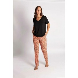CAMISETA LISA NEGRA CON ESCOTE SEMICUADRADO MUJER BOGUAR +COLORES