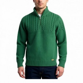 Jersey de hombre cuello semicisne  en color verde staats