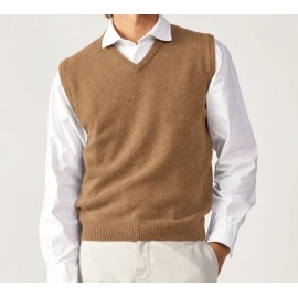 CHALECO LISO CERRADO CUELLO PICO CORTO, CAMEL