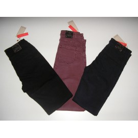 Pantalón pitillo de mujer negro con cinco bolsillos