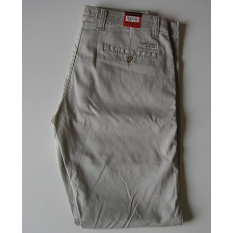 PANTALON CHINO DE PIERRE CARDIN. MODELO COLONEL