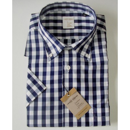 CAMISA DE CUADROS DE CARLOS CORDOBA